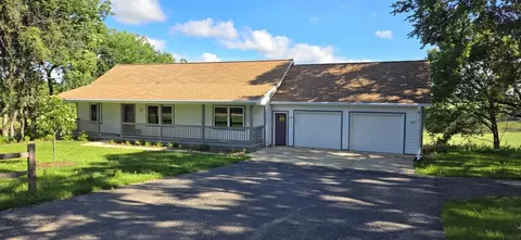 8436 Marty Rd, New Glarus, WI 53574