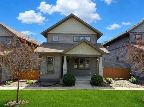 211 Femrite Dr, Monona, WI 53716