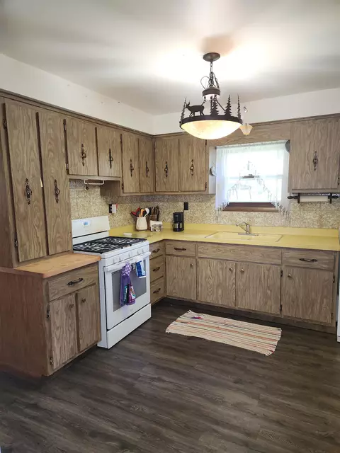 Kitchen - w6052 County Road D, Montello, WI 53949 photo 1 of 4