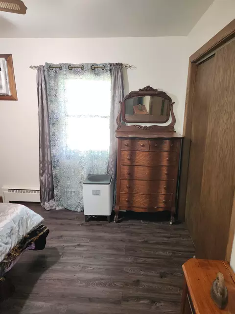 Bedroom - w6052 County Road D, Montello, WI 53949 photo 2 of 2