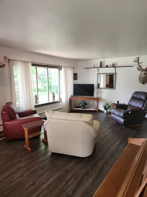 Living - w6052 County Road D, Montello, WI 53949 photo 5 of 5