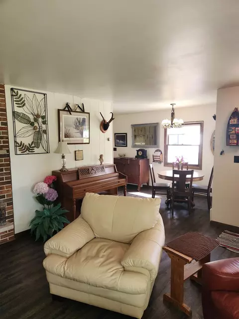 Living - w6052 County Road D, Montello, WI 53949 photo 1 of 5