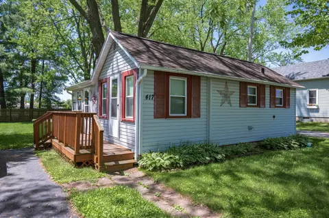 417 S Washington St, New Lisbon, WI 53950