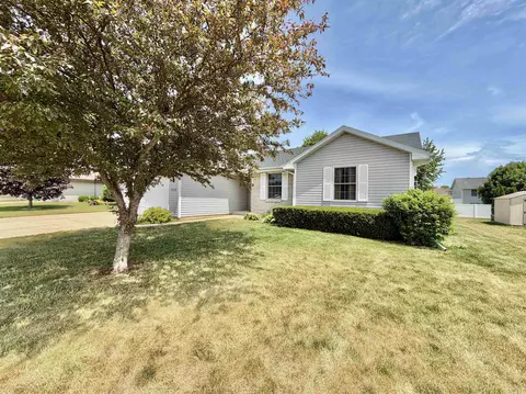 4630 Glacier View Dr, Milton, WI 53563
