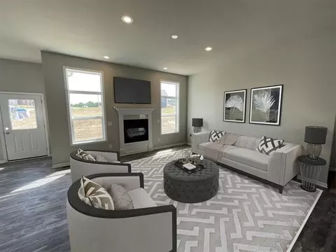 Living - 453 S Vine St, Belleville, WI 53508 photo 1 of 2