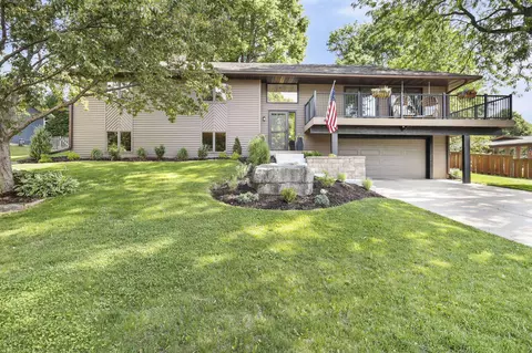 7208 Friendship Ln, Middleton, WI 53562