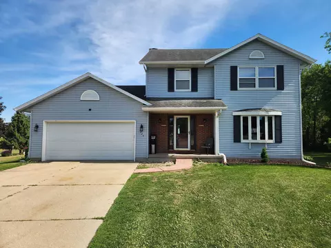 3029 6th Ave, Monroe, WI 53566