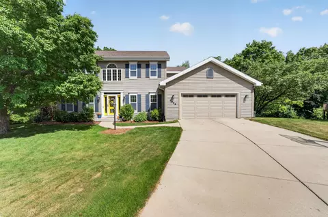 3098 Barrington Hills Ct, Fitchburg, WI 53711