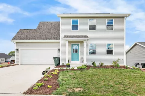 372 Orchid Ave, Stoughton, WI 53589