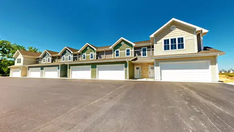 Exterior - 200 Settlers Dr #208, Jefferson, WI 53549 photo 2 of 3