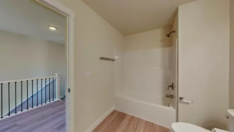 Entry Way - 200 Settlers Dr #212, Jefferson, WI 53549 photo 3 of 4
