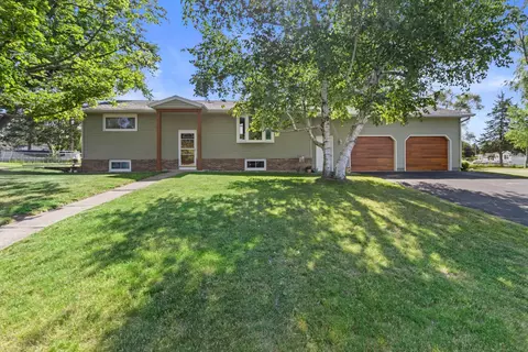 839 Suellen Ln, Portage, WI 53901