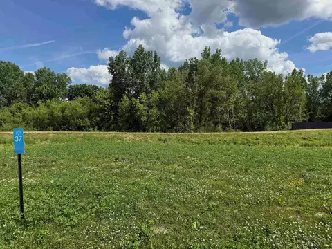 7545 California Love Trl, Middleton, WI 53562