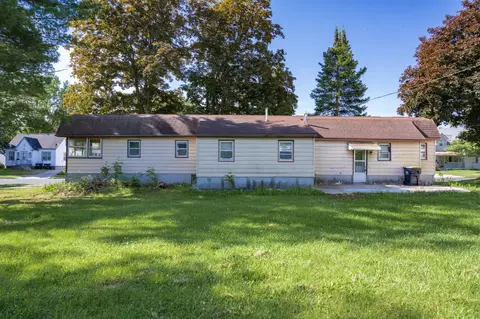 433 West Ave, Mauston, WI 53948