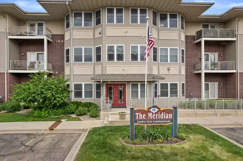 410 New Age Cir #208, Verona, WI 53593