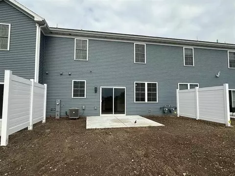 Exterior - 3154 S Bartells Dr #C, Beloit, WI 53511 photo 8 of 8