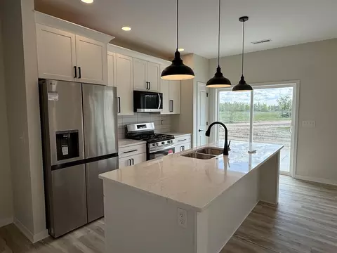 Kitchen - 3164 S Bartells Dr #202, Beloit, WI 53511 photo 2 of 4