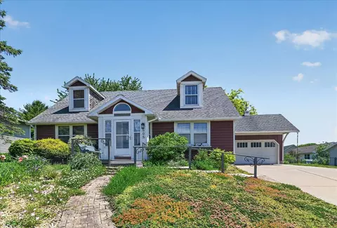 505 Reid Dr, Mount Horeb, WI 53572