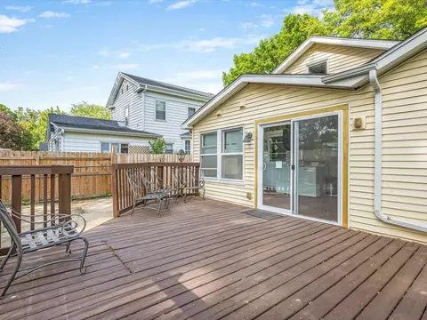 Exterior - 304 N 3rd St, Oregon, IL 61061 photo 3 of 14