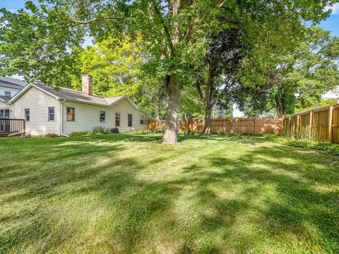 Exterior - 304 N 3rd St, Oregon, IL 61061 photo 9 of 14