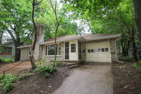 1305 E Johnson St, Madison, WI 53703
