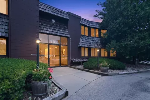 7106 Fortune Dr #7, Middleton, WI 53562
