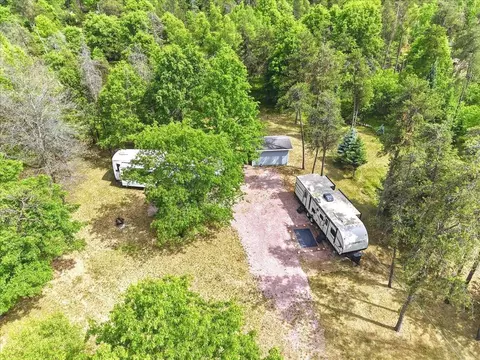 805 Manchester Ct, Nekoosa, WI 54457