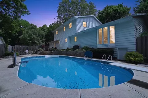 6602 Montclair Ln, Madison, WI 53711