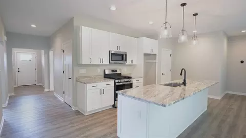 375 Drumlin Loop, Ripon, WI 54971 photo 3