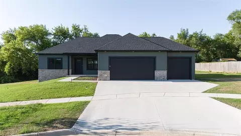 369 Drumlin Loop, Ripon, WI 54971