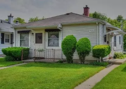 718 S 56th St, West Allis, WI 53214