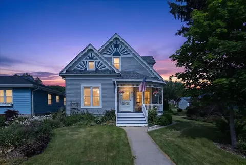 413 S Main St, Monticello, WI 53570