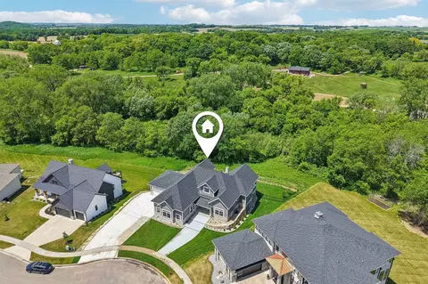 1468 Serenity Ct, Sun Prairie, WI 53590