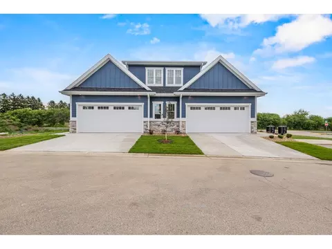 1155 Irene Ct #15, Waunakee, WI 53597