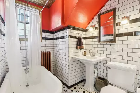Bath - 1130 E Gorham St, Madison, WI 53703 photo 1 of 3
