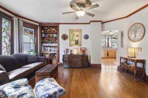 1130 E Gorham St, Madison, WI 53703