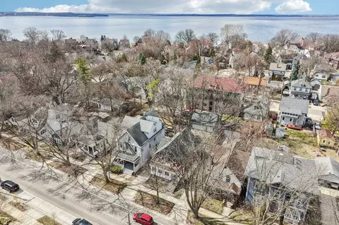 View/Area - 1130 E Gorham St, Madison, WI 53703 photo 3 of 6
