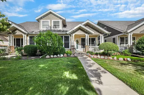 2612 Gallagher Dr, Fitchburg, WI 53711