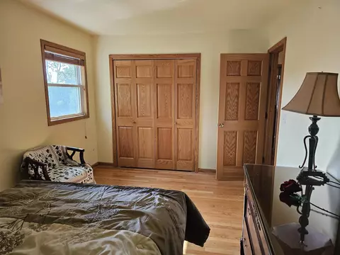 Bedroom - 500 W Riverside Dr, Waterloo, WI 53594 photo 10 of 14