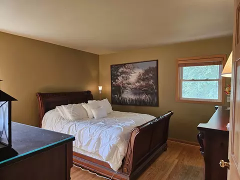 Bedroom - 500 W Riverside Dr, Waterloo, WI 53594 photo 2 of 14