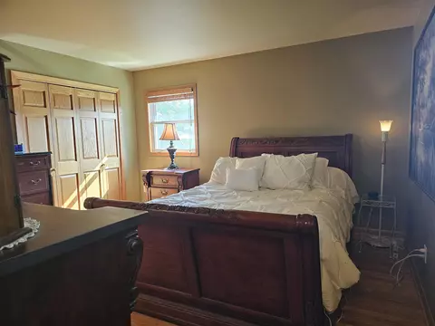 Bedroom - 500 W Riverside Dr, Waterloo, WI 53594 photo 6 of 14