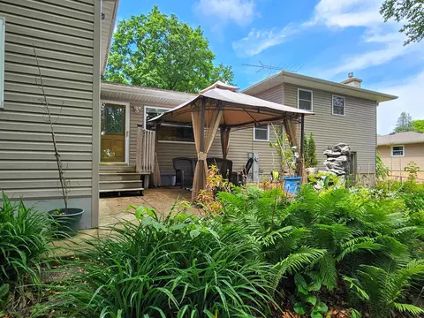 Exterior - 500 W Riverside Dr, Waterloo, WI 53594 photo 9 of 13