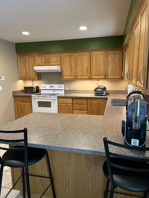 Kitchen - 500 W Riverside Dr, Waterloo, WI 53594 photo 6 of 11