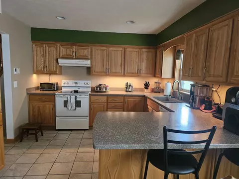 Kitchen - 500 W Riverside Dr, Waterloo, WI 53594 photo 4 of 7