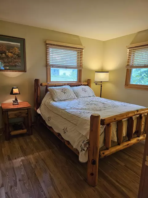 Bedroom - 500 W Riverside Dr, Waterloo, WI 53594 photo 14 of 14