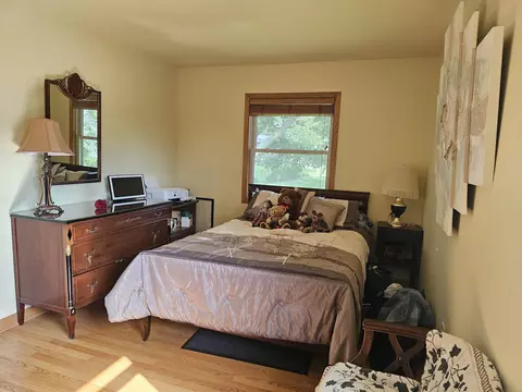 Bedroom - 500 W Riverside Dr, Waterloo, WI 53594 photo 9 of 14