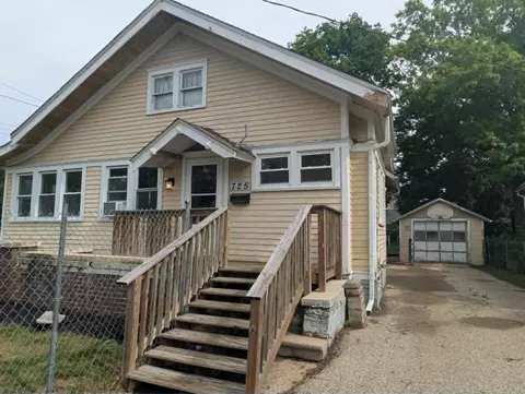 725 St Lawrence Ave, Beloit, WI 53511