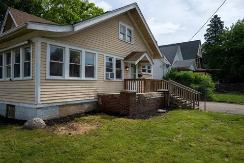 725 St Lawrence Ave, Beloit, WI 53511