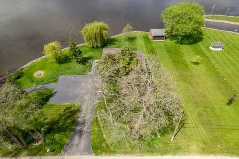 View/Area - 3004 Riverside Dr, Beloit, WI 53511 photo 5 of 14