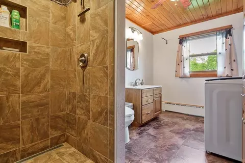 Bath - 3004 Riverside Dr, Beloit, WI 53511 photo 1 of 4